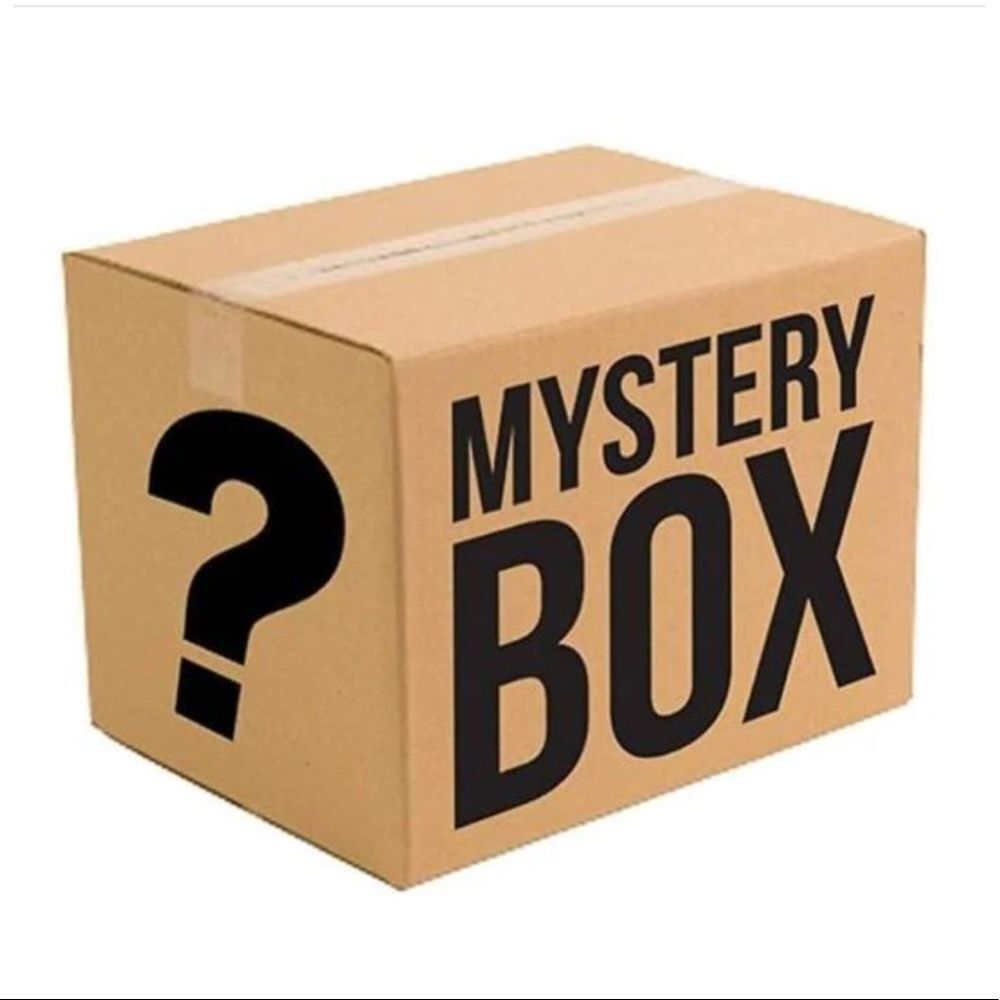 Mens Large Mystery Bundle!